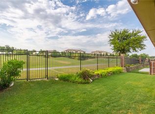 3720 Redwood Creek Ln, Fort Worth, TX 76137
