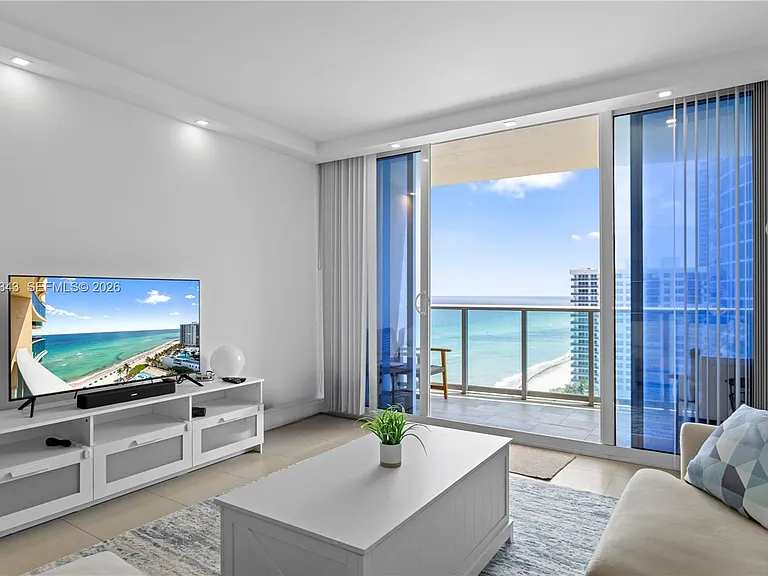 2501 S Ocean Dr #1614 — Photo 4