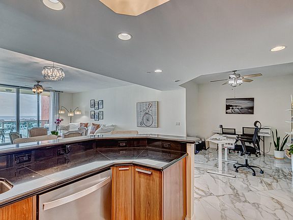 3rd image of 2640 Lake Shore Drive #2014