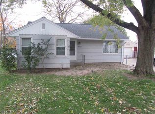1625 N 6th St, Clinton, IA 52732