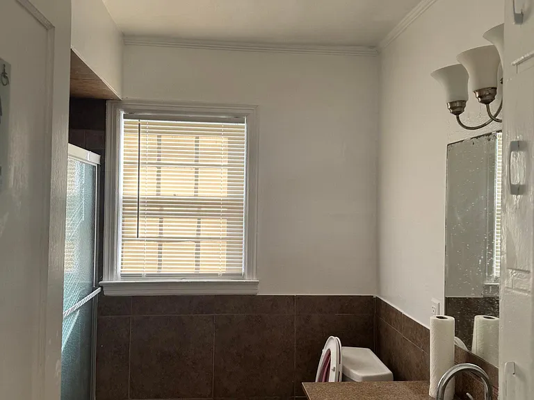 7501 Brooklyn Ave — Photo 5