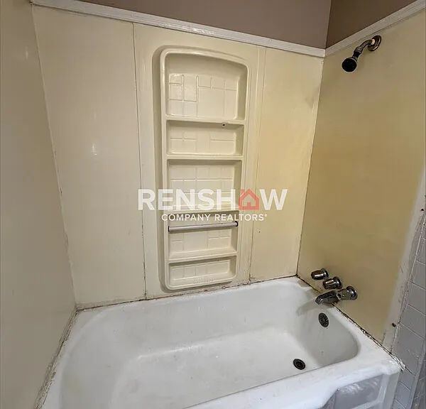 54 Locust Ln — Photo 14