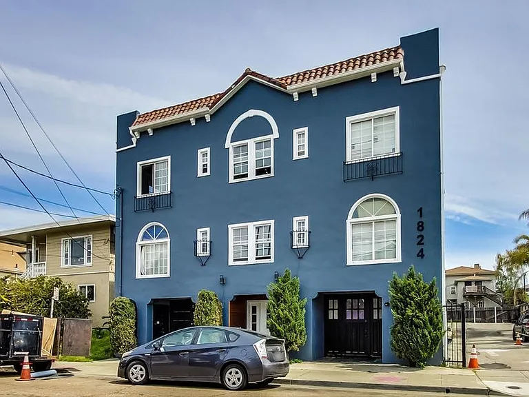1824 Linden St #15 — Photo 10