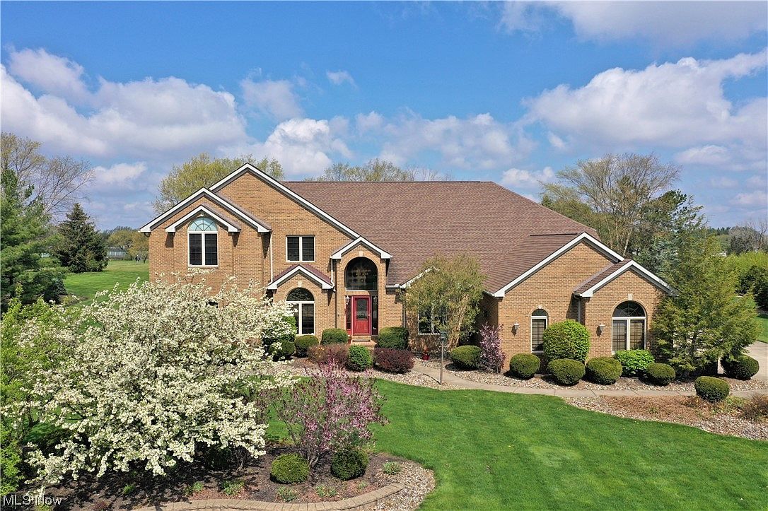 6260 Highland Green Dr, Medina, OH 44256 | Zillow