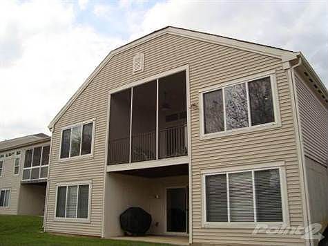 3rd image of 2532 Saint Charles Cir