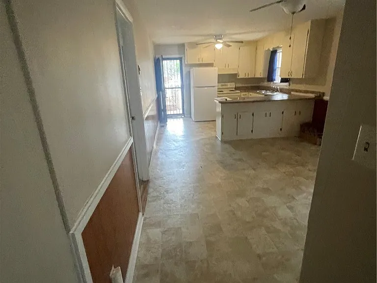 916 Bingham Dr — Photo 4