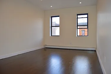 Rented by Capri Jet Realty Corp