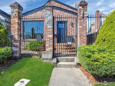 2346 S J Street, Tacoma, WA, 98405