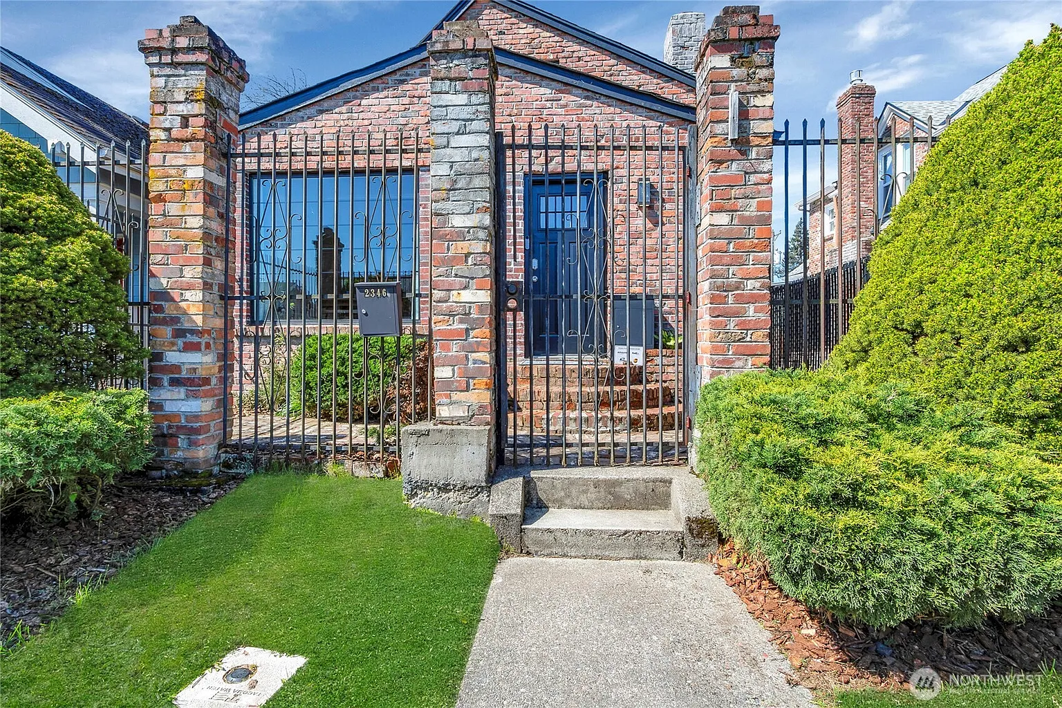 2346 S J Street photo 1