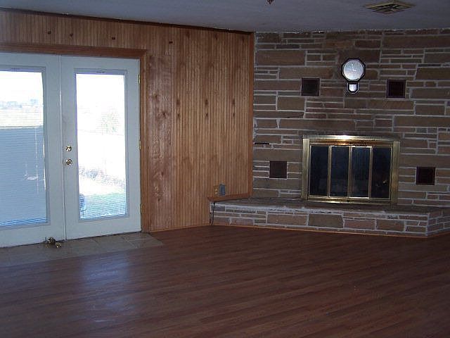 2nd image of 1436 Weeksville Rd