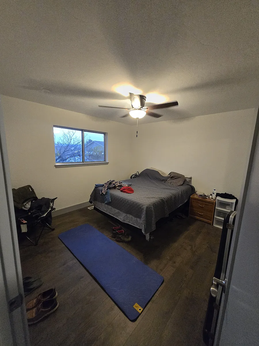 Building Photo - 3039 Gunnison Ave #4