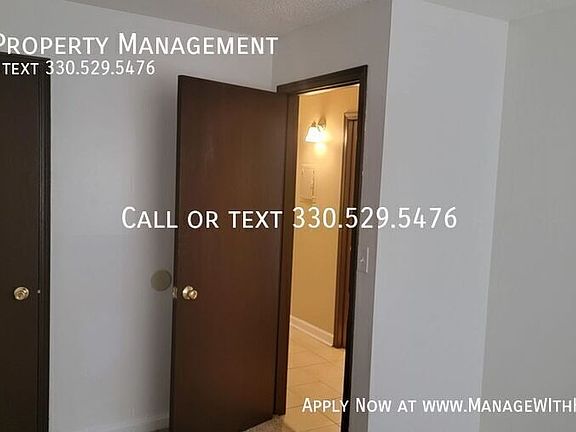 3rd image of 719 E Waterloo Rd APT A