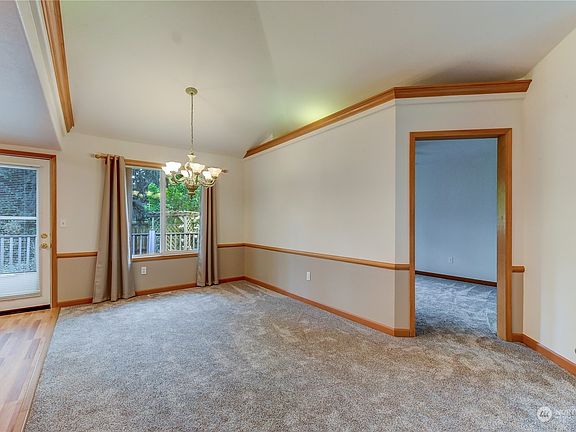 4th image of 8906 223rd Street Ct E