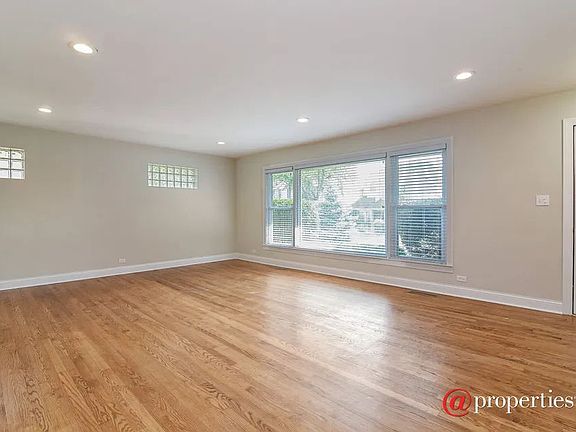 2nd image of 143 Thelin Ct