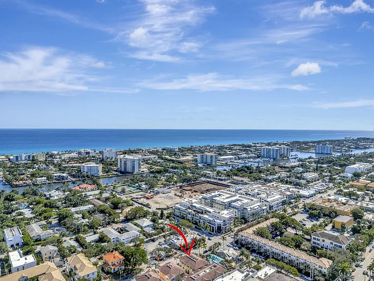 Walking distance to beach