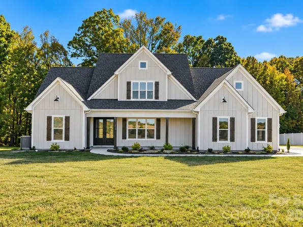 4105 Parkwood School Rd, Monroe, NC 28112