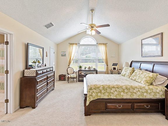 4th image of 4333 Gentle Knoll Dr N