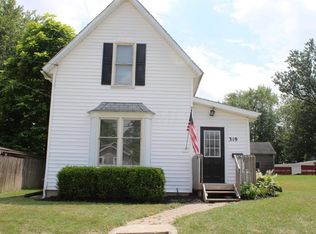 319 W 9th St, Marysville, OH