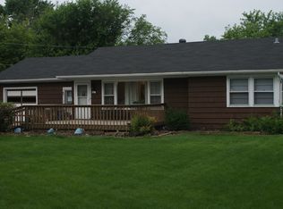 7798 Cronin Ave, Justice, IL 60458