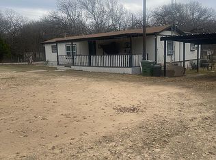 916 Fawn Dr, Granbury, TX 76049