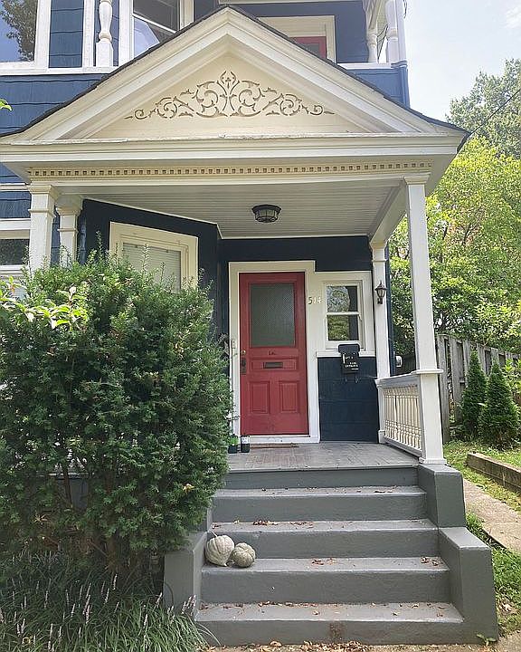 1st image of 514 W 26th St