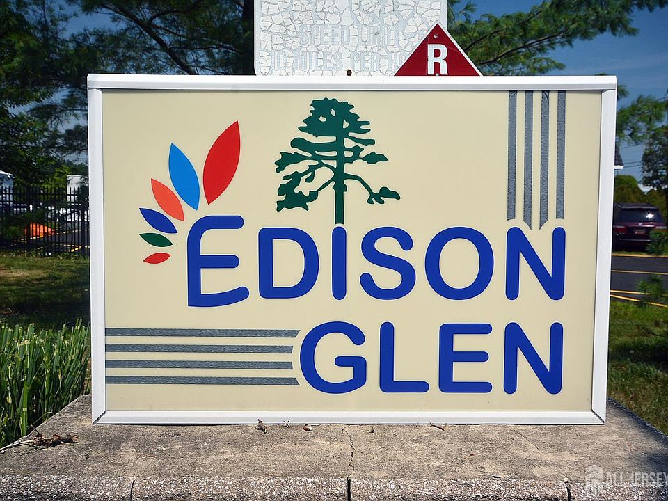 1st image of 1508 Edison Glen Ter