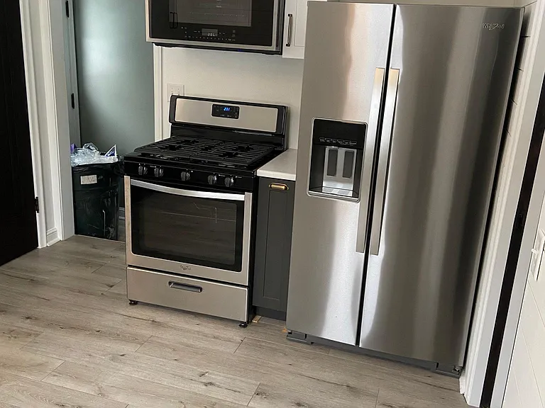 4425 5th Ave S — Photo 3