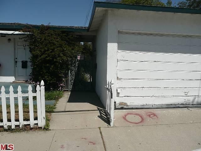 1st image of 4409 E 10th St