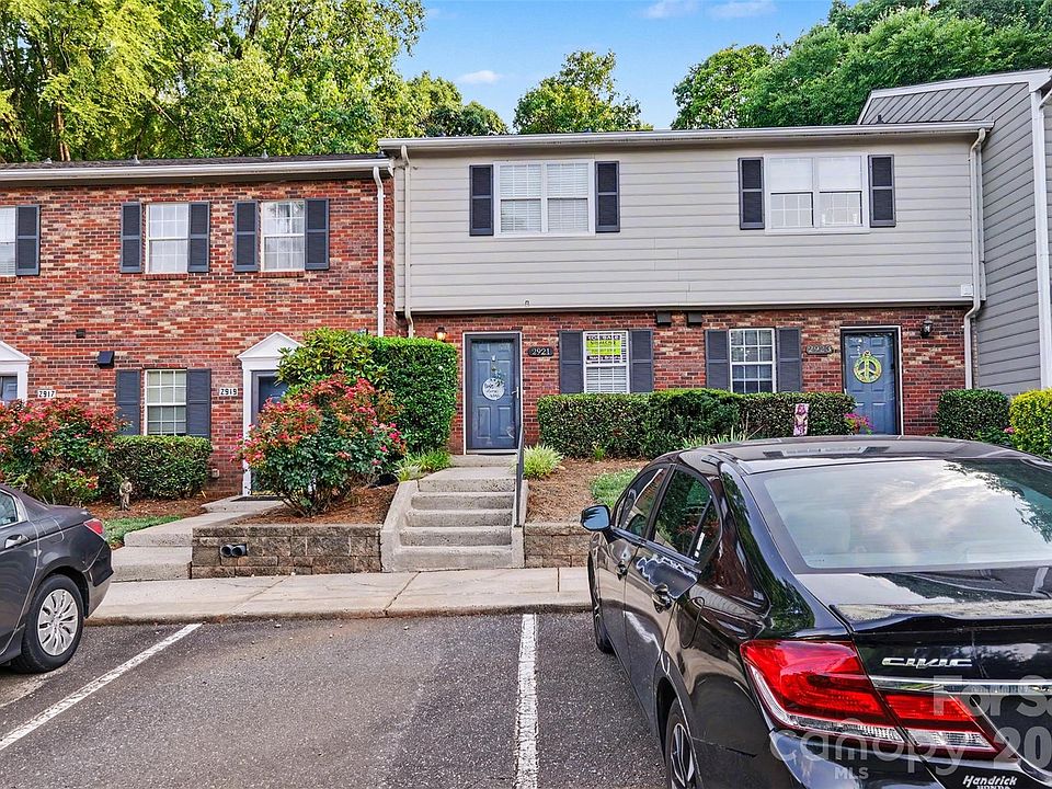 1st image of 2921 Heathstead Pl
