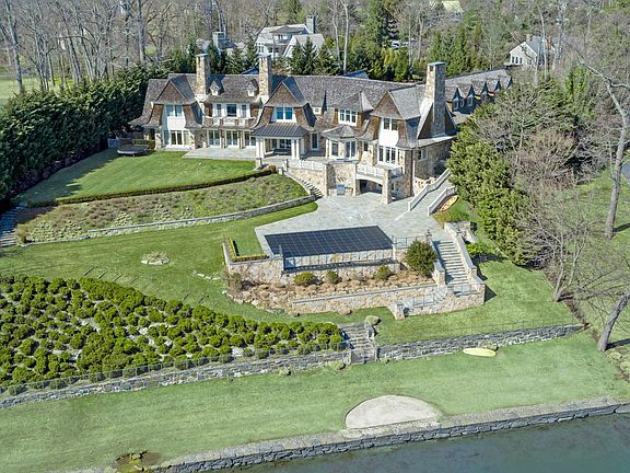 131 Meadow Rd aerial 05 - PRINT.jpg