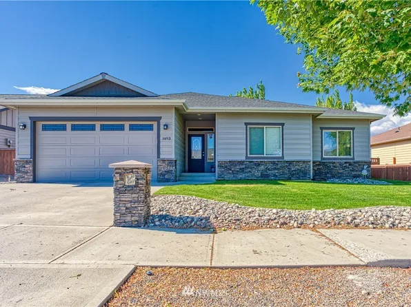 1493 Copper Loop, East Wenatchee, WA 98802