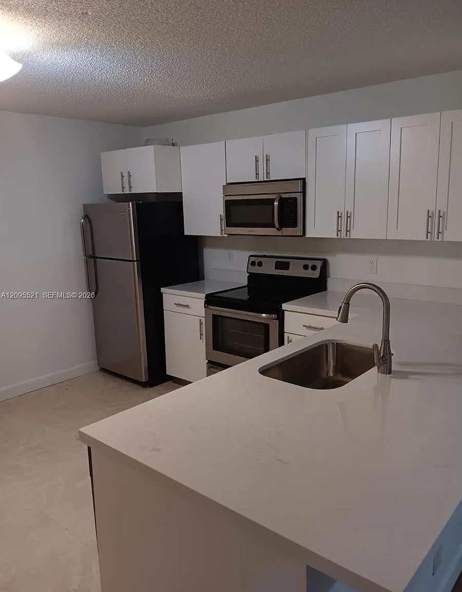 1 bed, 1.0 bath, $1,850 — Photo 1