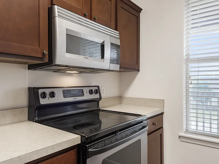 Ironwood Apartments and Townhomes — Photo 46