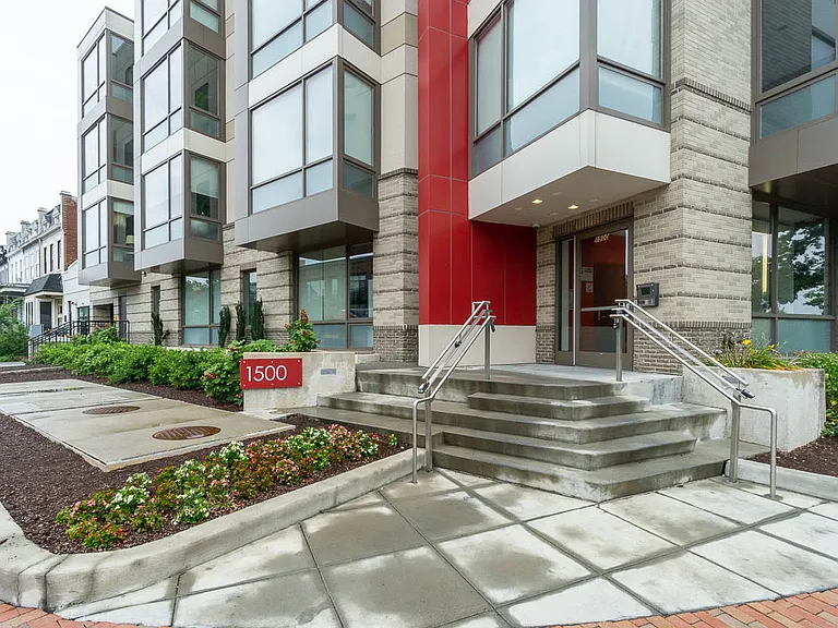 1500 Pennsylvania Ave SE #310 — Photo 37