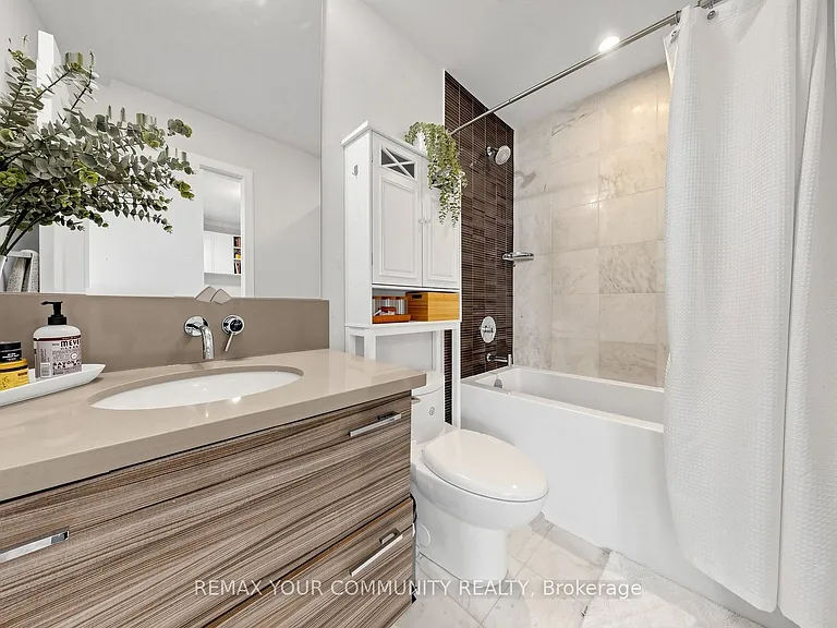 33 Shore Breeze Dr #1408 — Photo 15