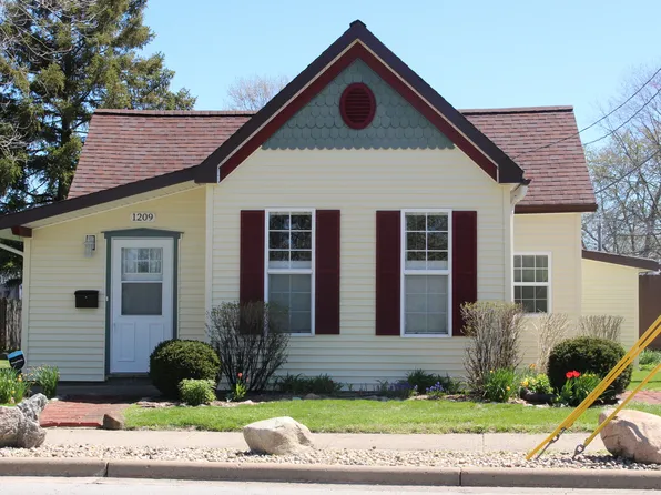 1209 S Lebanon St, Lebanon, IN 46052