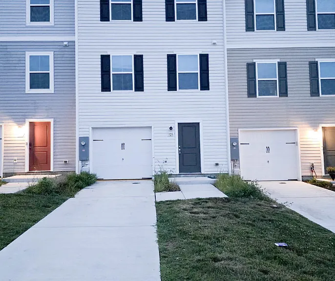 128 Rabbit Rd — Photo 1