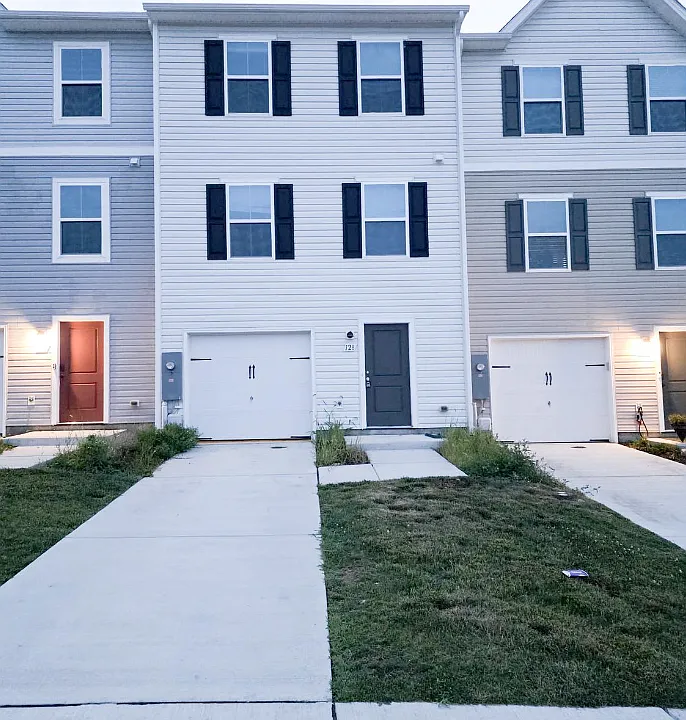 128 Rabbit Rd