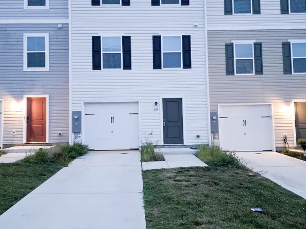 128 Rabbit Rd, Hedgesville, WV 25427