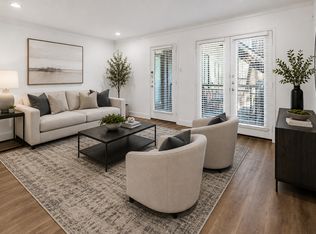10207 Regal Oaks Dr APT 109, Dallas, TX 75230