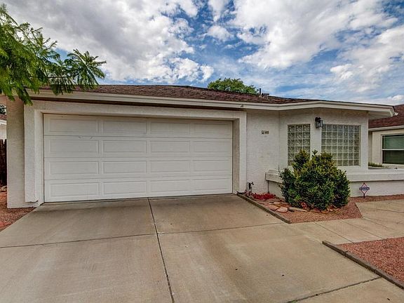 2nd image of 605 W Fellars Dr