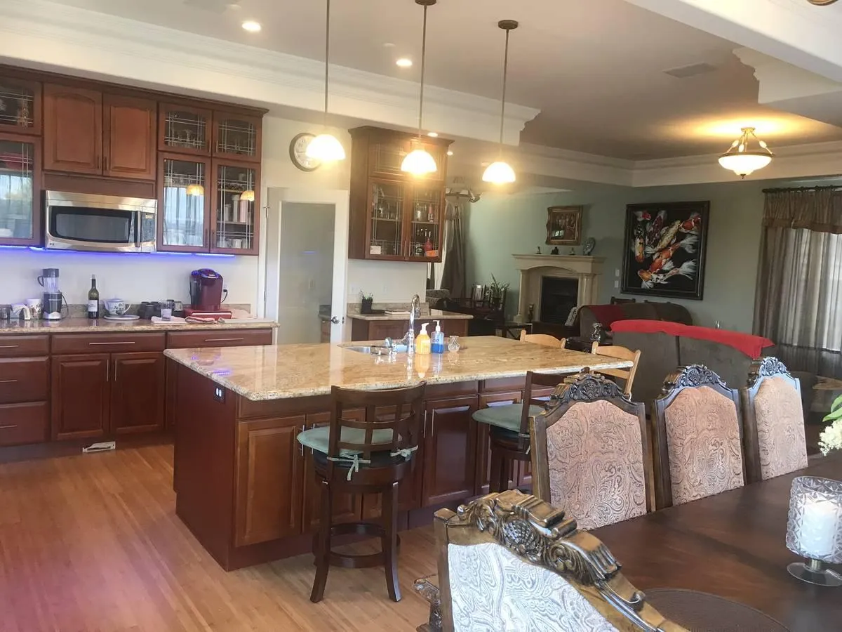 kitchen island - 3810 33rd Ave SW