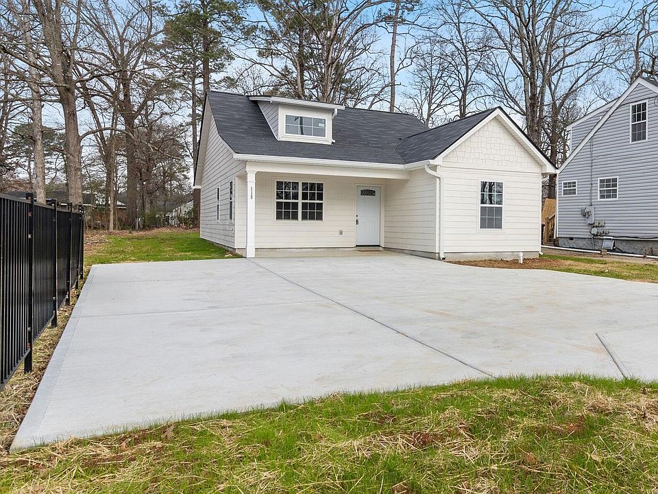 1st image of 119 N Moore North Rd