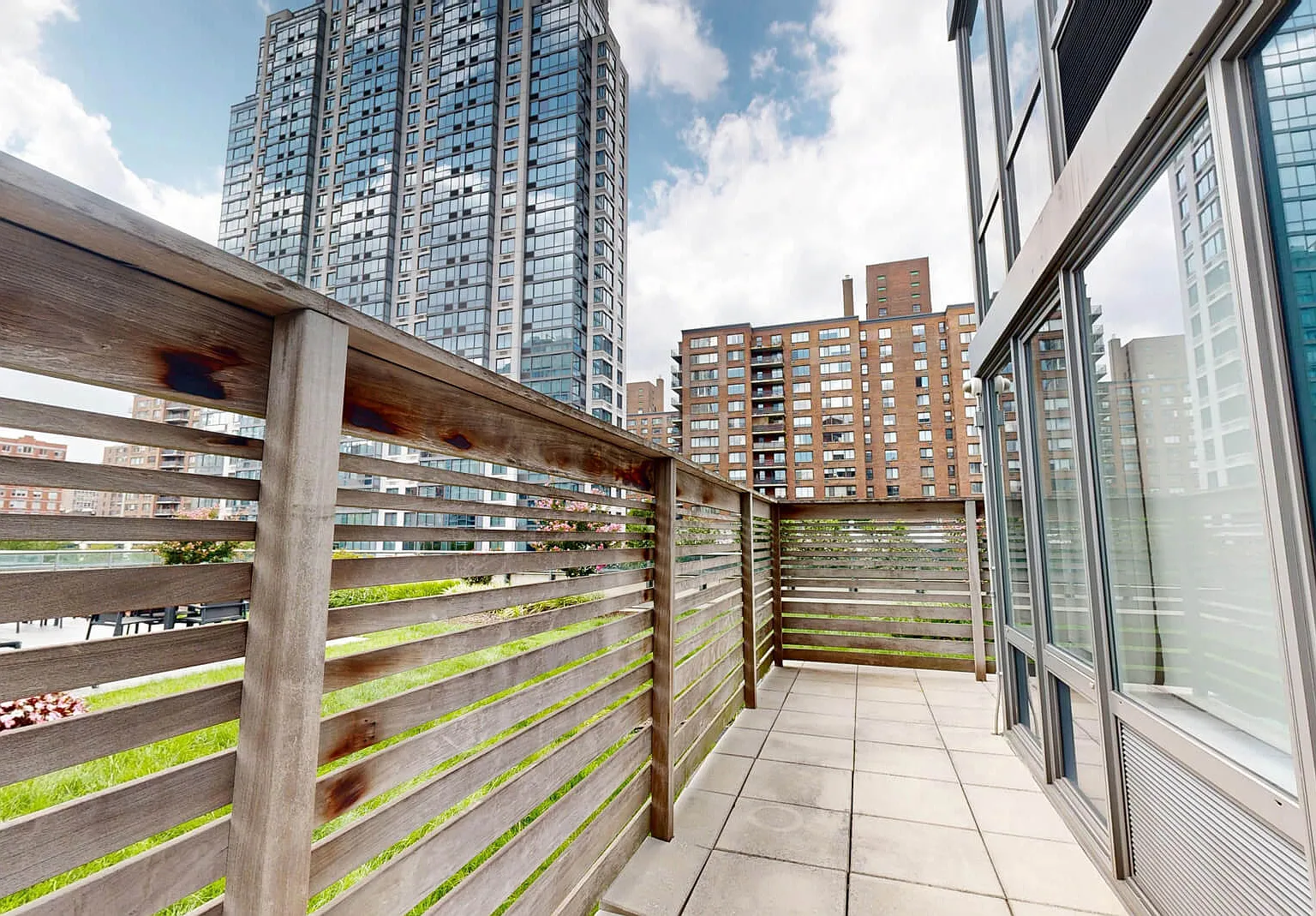 805 Columbus Avenue — Photo 3
