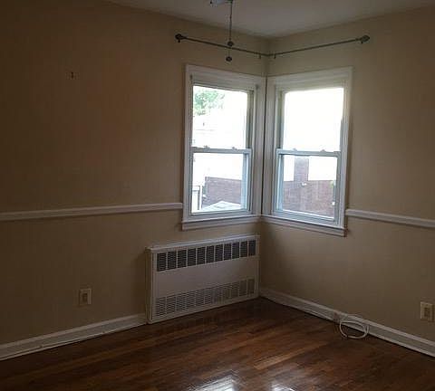 3rd image of 15726 98th St #2