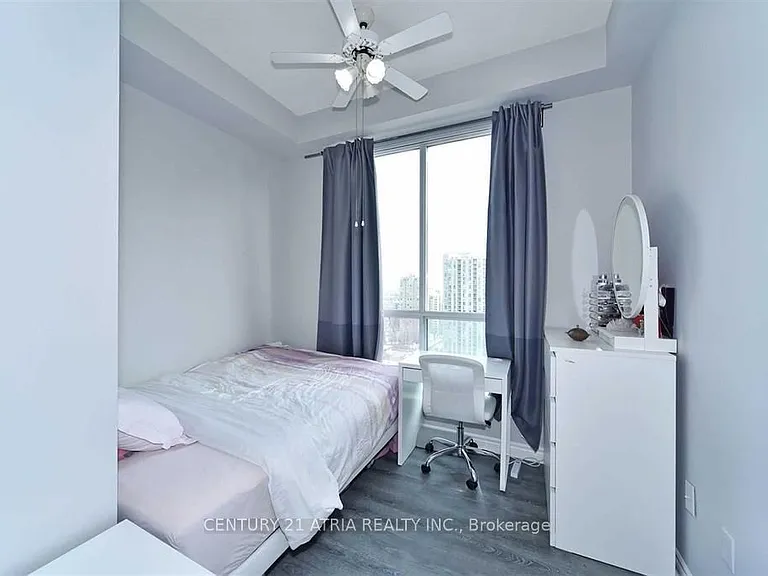 7 Lorraine Dr #2502 — Photo 10
