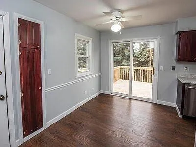 1 bed, 1.5 bath, 1600 sqft, $650 — Photo 4
