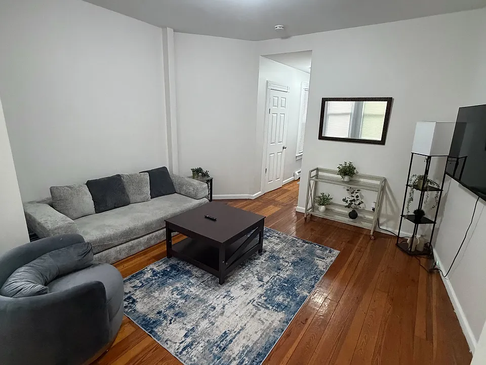 87 Clifton Ave #2