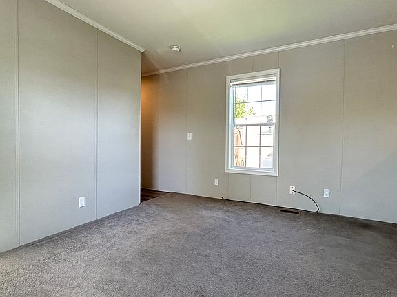4th image of 48 Westwood