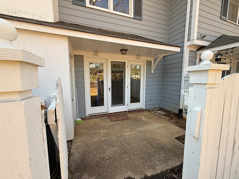 1456 Barton Place Dr — Photo 26